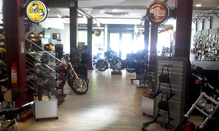 Piso de ventas Harley-Davidson Santiago